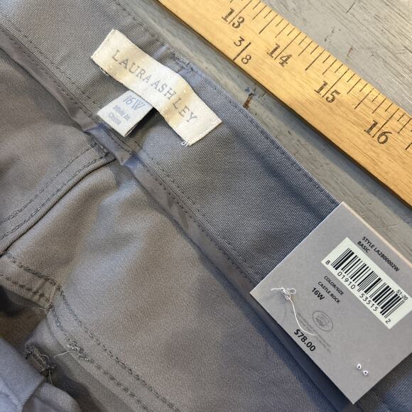 NWT Laura Ashley Gray Straight Leg Flat Front Pants Woman’s Sz 16W - Picture 5 of 7